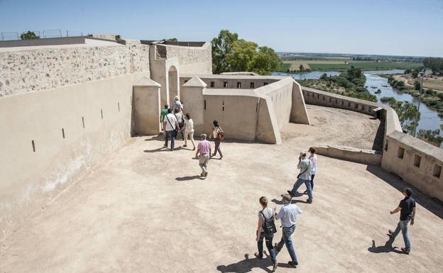 El fuerte de San Cristóbal recibió fondos Interreg. :: HOY