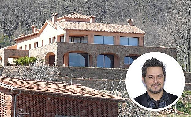 Un documental sobre Alejandro Sanz muestra los ensayos previos a 'Más es más' en su finca extremeña