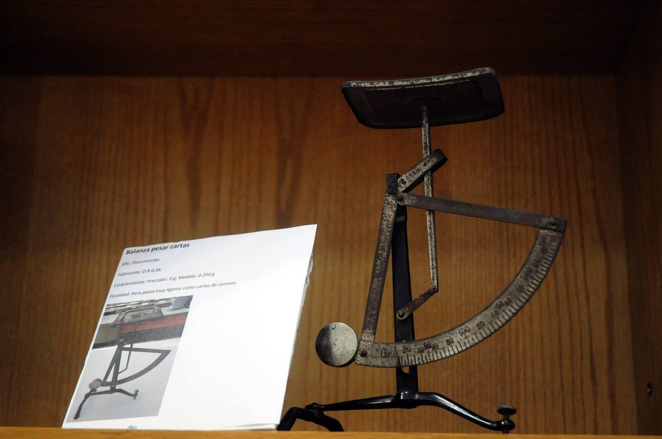 El objetivo de la exposición es mostrar las trabas, barreras y prejuicios con las que tuvieron que luchar para lograr hacer ciencia. Se trata de recuperar figuras, a menudo olvidadas o injustamente silenciadas. Se podrá visitar en la Biblioteca de la UNED de Mérida del 8 de marzo al 13 de abril.