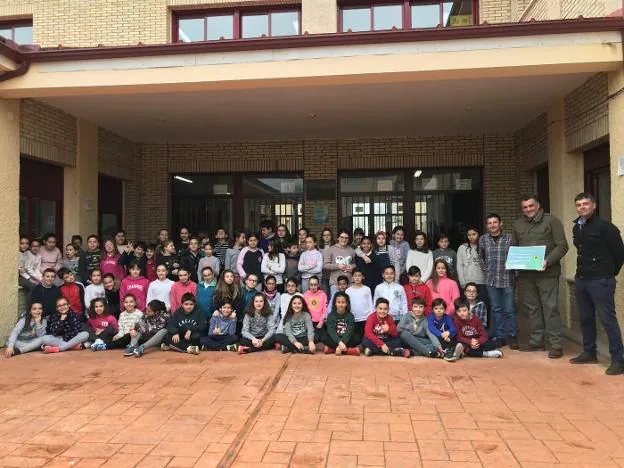El colegio Camilo Hernández de Coria gana en reciclaje