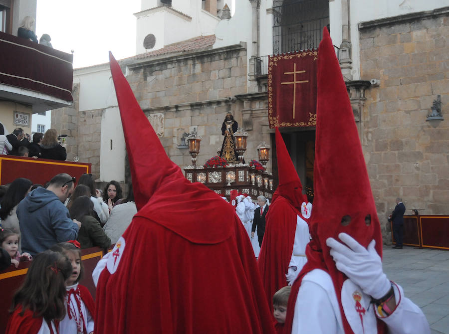 Fotos: Procesión del Lunes Santo en Mérida