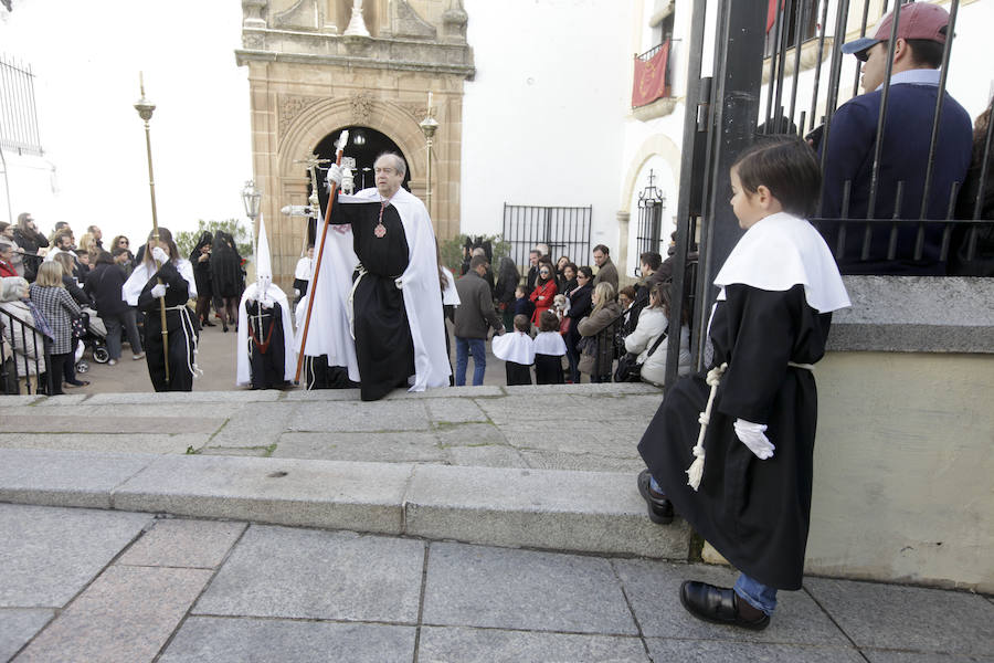 Cofradía del Cristo del Calvario (Estudiantes). 