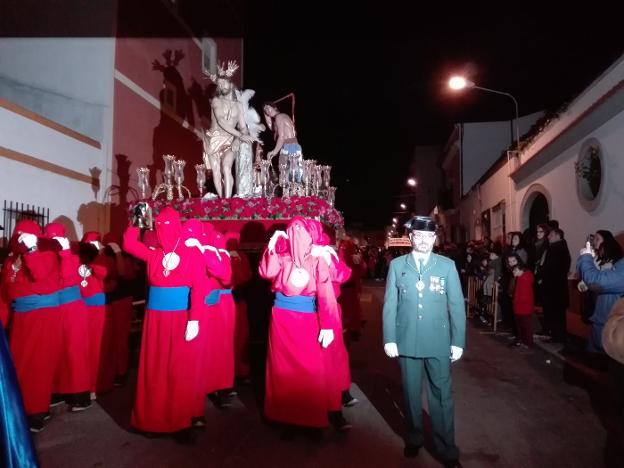 Ayer salió el Cristo de la Merced de San Roque. :: G. Casares