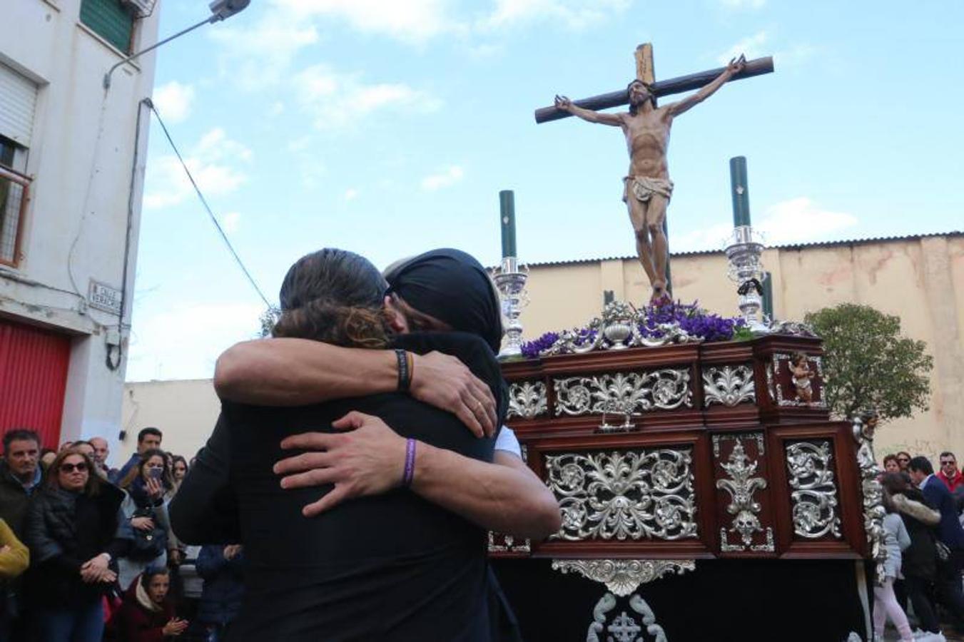 Cofradía del Santísimo Cristo de la Vera Cruz y María Santísima de Nazaret. 