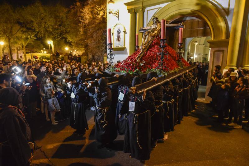 Cofradía de la Entrada Triunfal de Cristo en Jerusalén, Cristo de la Paz y Nuestra Señora de la Palma