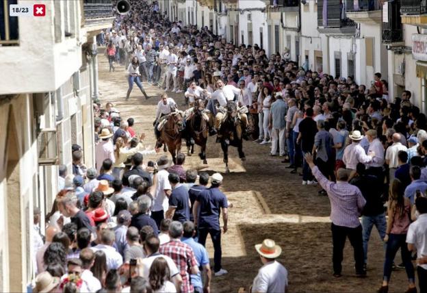 Carreras de caballo el año pasado en Arroyo de la Luz. :: HOY
