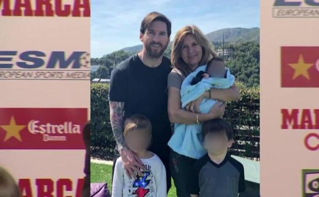 Leo Messi muestra a la familia Messi al completo