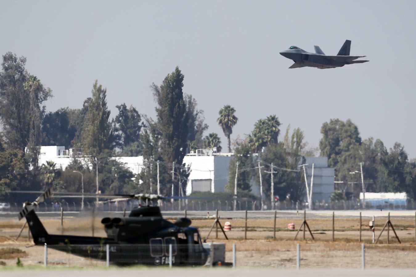 Vigésima edición de la Feria Internacional del Aire y del Espacio (Fidae), considerada la exhibición aeroespacial, de defensa y seguridad más importante de América Latina, en Santiago. (Chile)