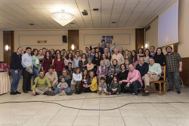 Reunión de una gran familia en Plasencia