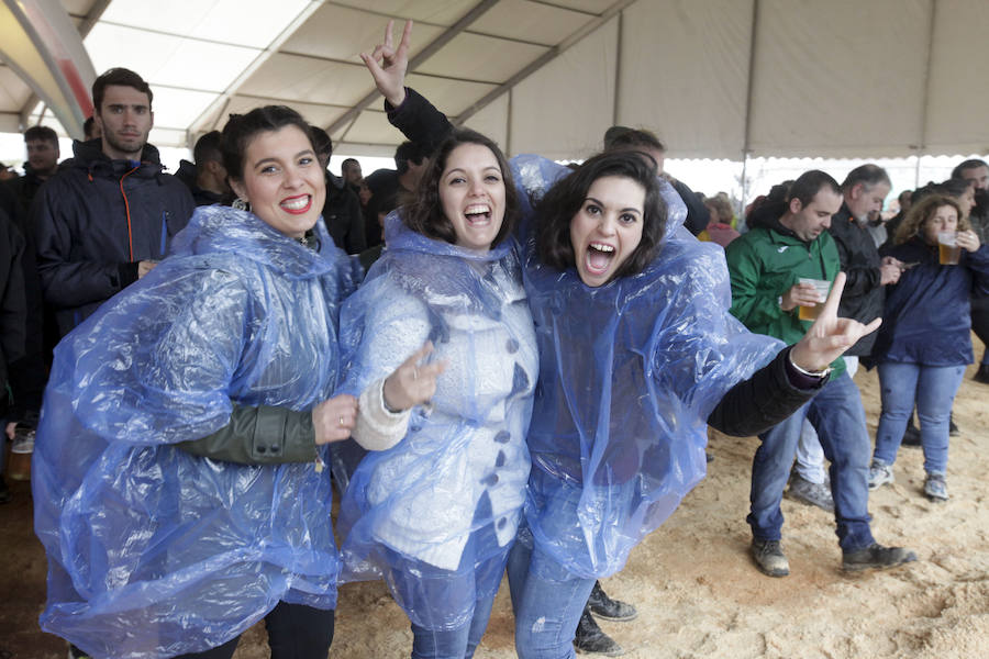 El Festival espera en el recinto ferial la presencia de más de 10.000 espectadores hasta el próximo sábado