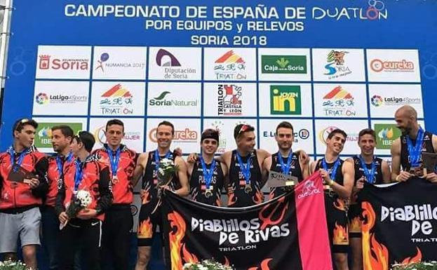 Tres extremeños en el podio del Campeonato de España de Duatlón por equipos