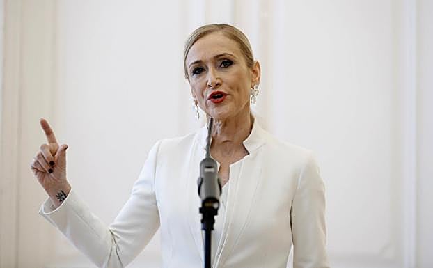 Cristina Cifuentes anunciando esta semana su dimisión como presidenta de la Comunidad de Madrid