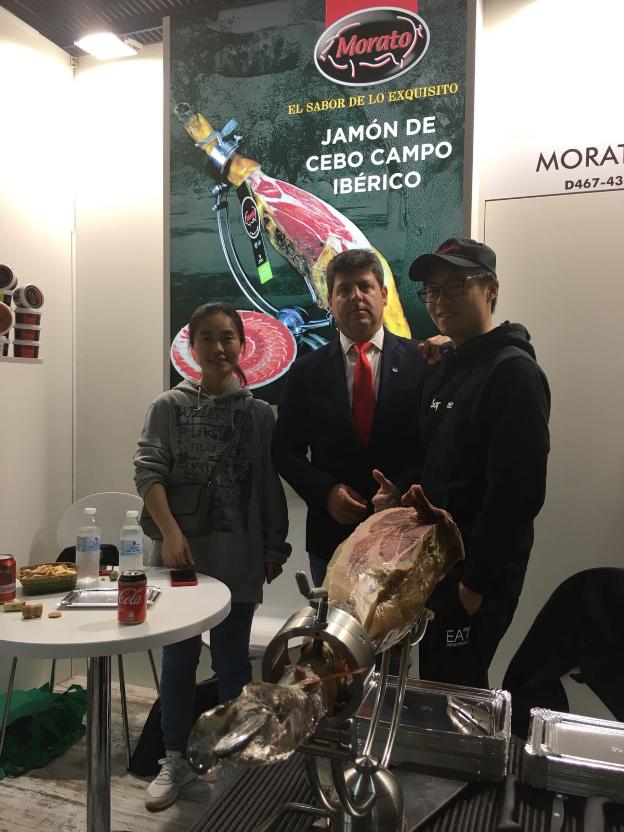 Expositor de Embutidos Morato en Alimentaria. :: hoy