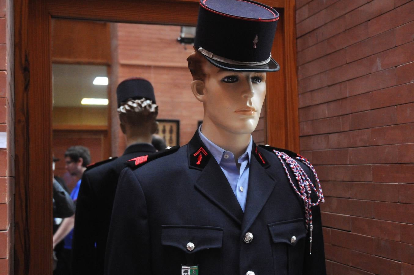 Del 7 de mayo al 3 de junio se podrá visitar, en el Centro Cultural Alcazaba, la exposición 'Bomberos del Mundo' formada por diferentes objetos de la colección particular del bombero emeritense José Manuel Rivero Tapia.