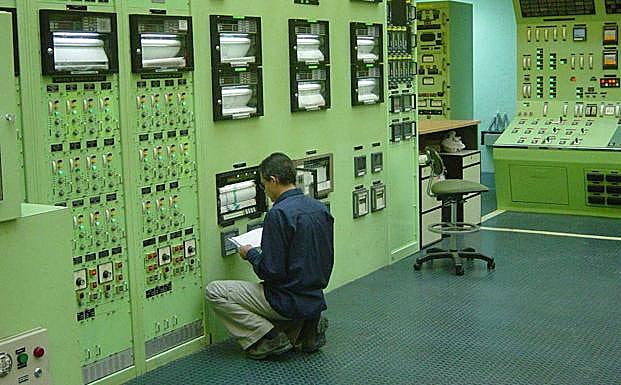Imagen de archivo de la sala de control de la central nuclear de Almaraz. 