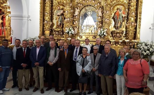 Voluntarios del Banco de Alimentos, en el Santuario. :: 