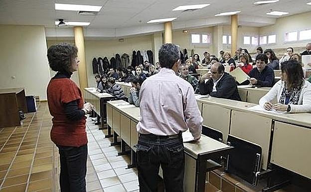 Los funcionarios podrán solicitar plaza en los tribunales de las oposiciones a partir de mañana