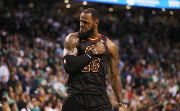 Lebron James, megaestrella de los 'Cavs', en un momento del séptimo partido en Boston.