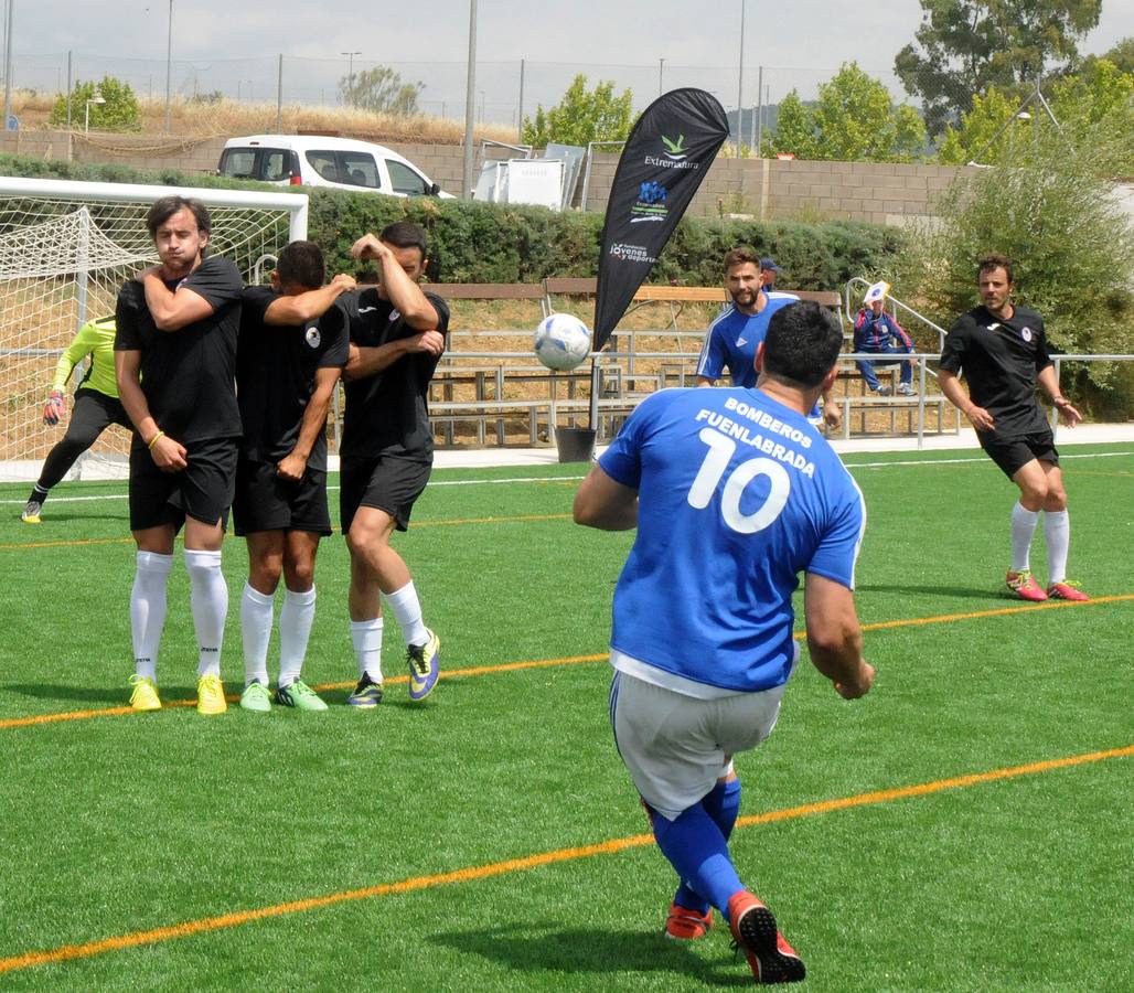 Del 29 de mayo al 2 de junio se celebrará el Campeonato de España de Fútbol 7 para Bomberos en Mérida con la participación de diferentes equipos con más de 500 bomberos llegados desde toda España. Se establecen dos categorías, Open y Veteranos