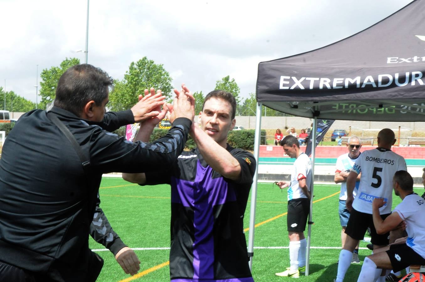 Del 29 de mayo al 2 de junio se celebrará el Campeonato de España de Fútbol 7 para Bomberos en Mérida con la participación de diferentes equipos con más de 500 bomberos llegados desde toda España. Se establecen dos categorías, Open y Veteranos