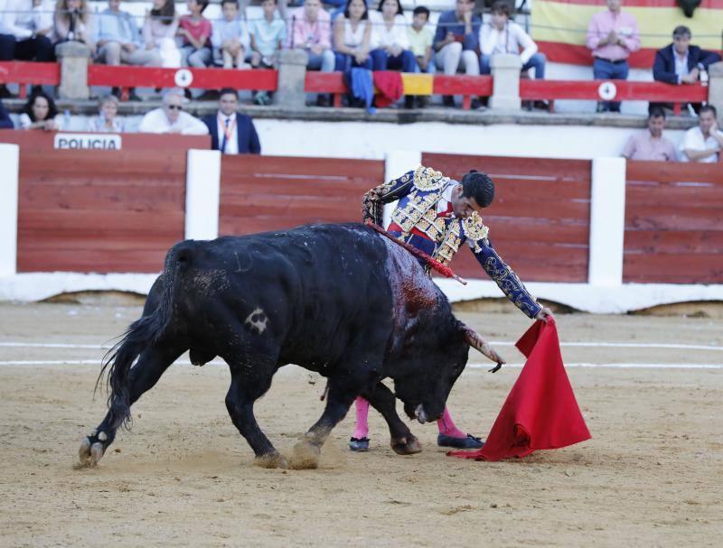 Festejo taurino de las Ferias de San fernando 2018, con Ponce, De Justo y Garrido.