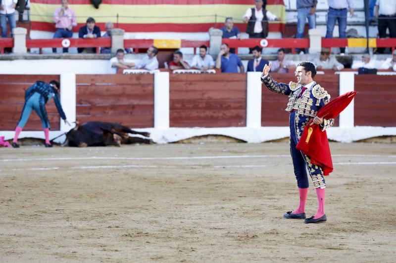 Festejo taurino de las Ferias de San fernando 2018, con Ponce, De Justo y Garrido.