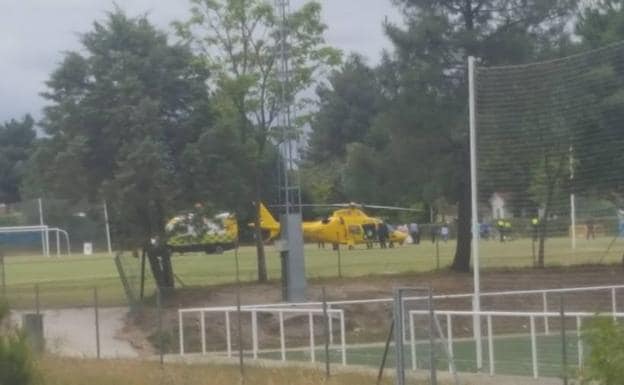 El helicóptero del 112 trasladó al niño hasta el Hospital Materno Infantil de Badajoz.