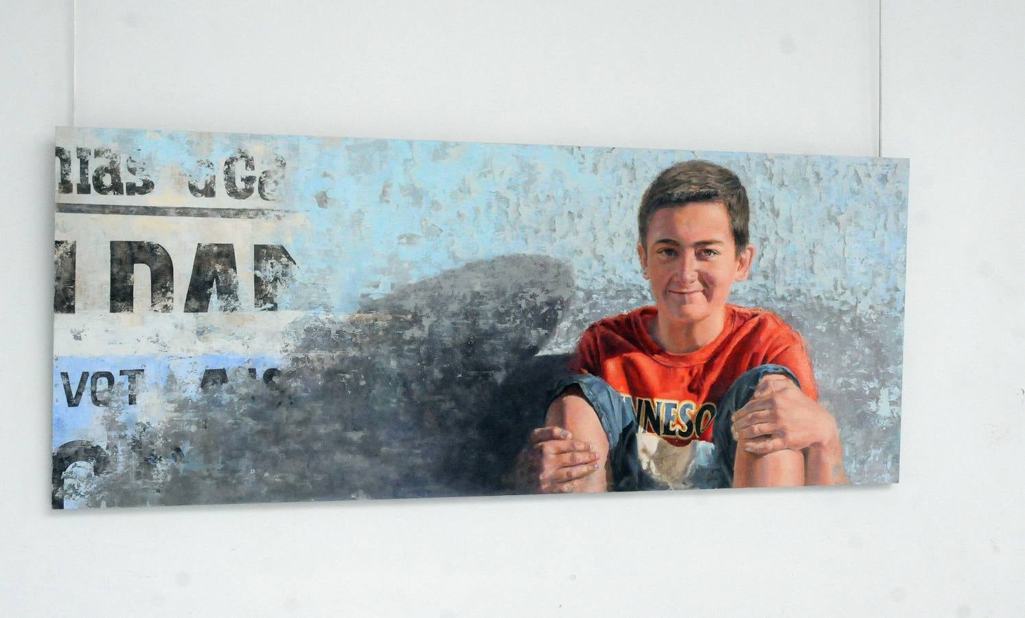 La exposición 'Tiempo de pinceles' muestra por primera vez algunas de las obras del artista Jesús Talón. La colección cuenta con 23 cuadros y se podrá visitar hasta el 26 de junio, en la Asamblea de Extremadura