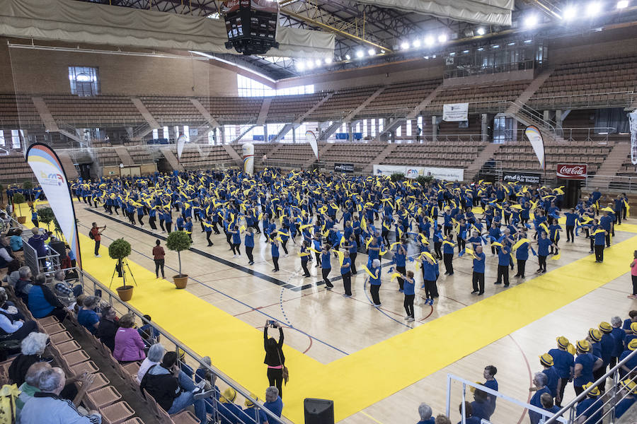 El complejo deportivo acogió ayer la clausura de la XXII Campaña de Atención al Mayor del Ayuntamiento