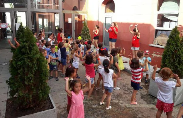 Las actividades cambian cada semana la temática. :: e. d.