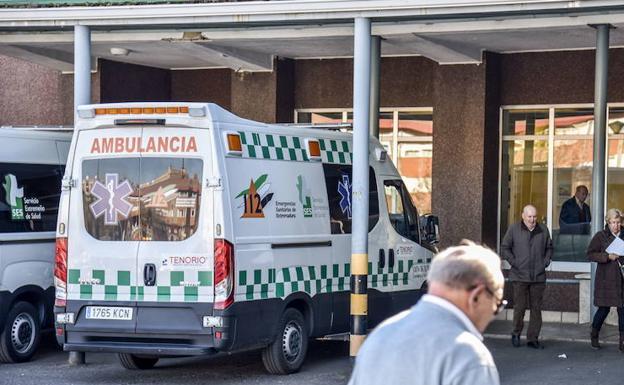 El PSOE se queda solo en la defensa de un boicot en el traspaso de las ambulancias