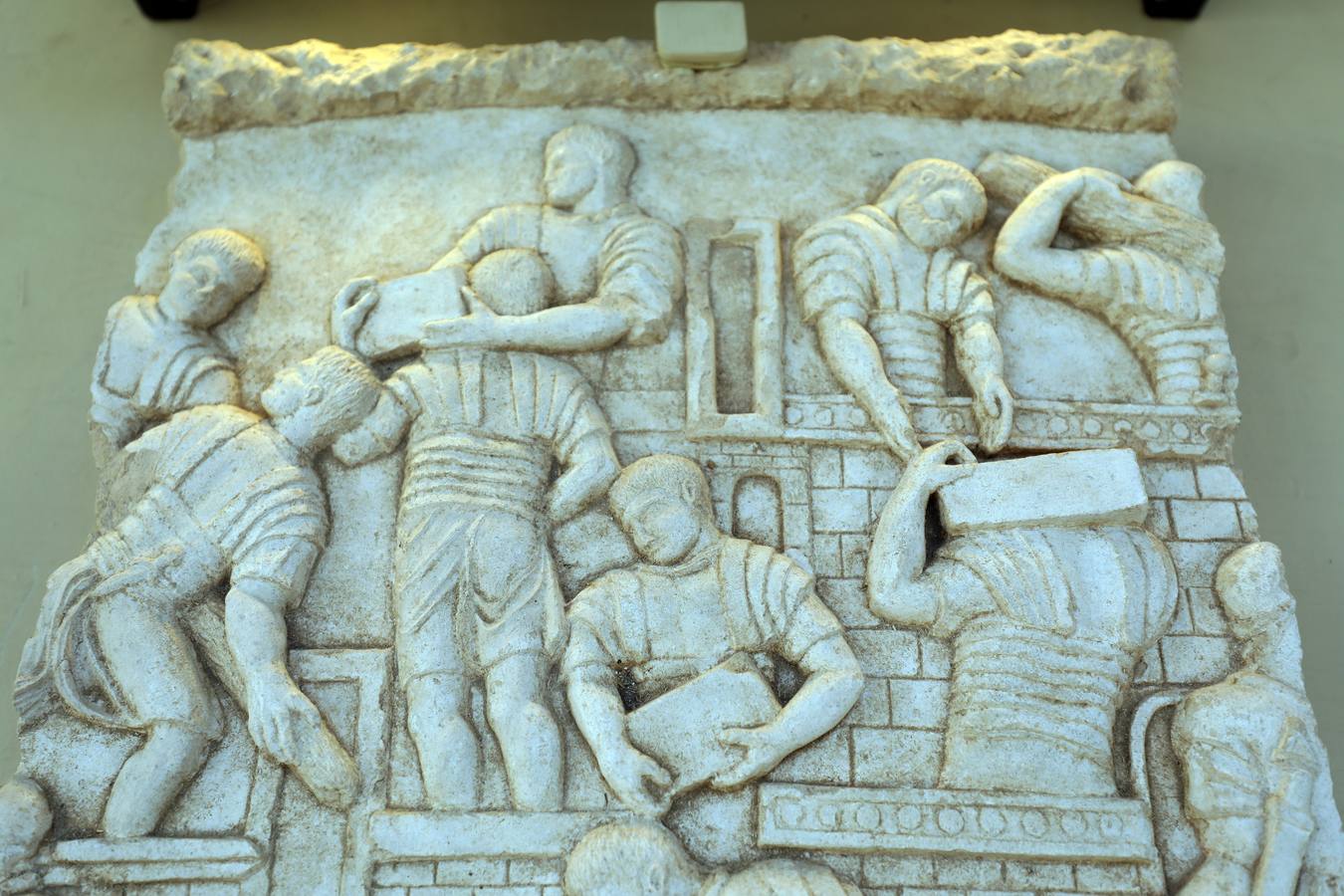 Las visitas, en grupos de 25 personas, serán por la mañana y por la tarde, gratuitas para los emeritenses y costará tres euros para los turistas