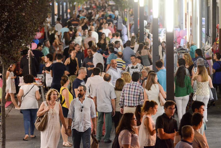 Calle Menacho, en Badajoz. :: 