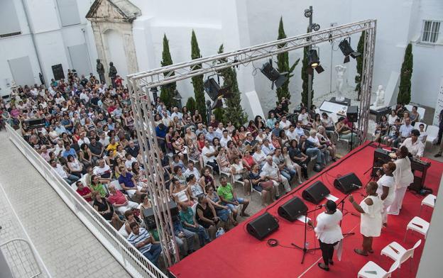 Concierto del año pasado en el patio del MUBA. :: HOY