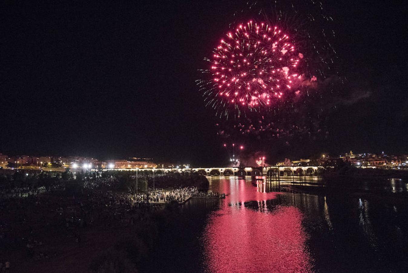 Los pacenses disfrutaron de 25 minutos de fuegos artificiales