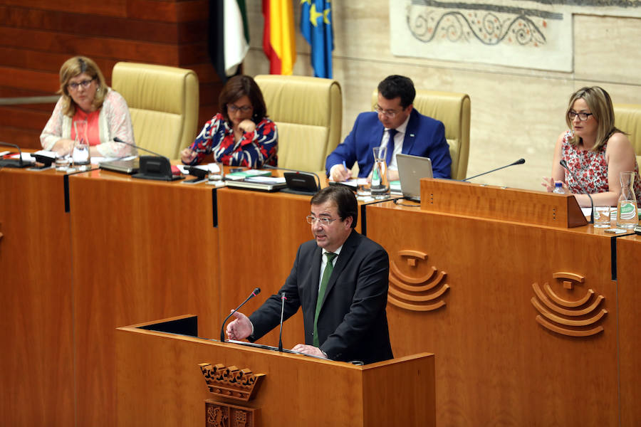 El presidente de la Junta ha anunciado que el Ejecutivo bonificará la matrícula de los estudiantes de la UEx