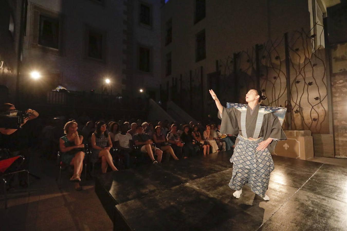 El patio del palacio de Golfines de Abajo se estrenó como lugar abierto a la ciudad