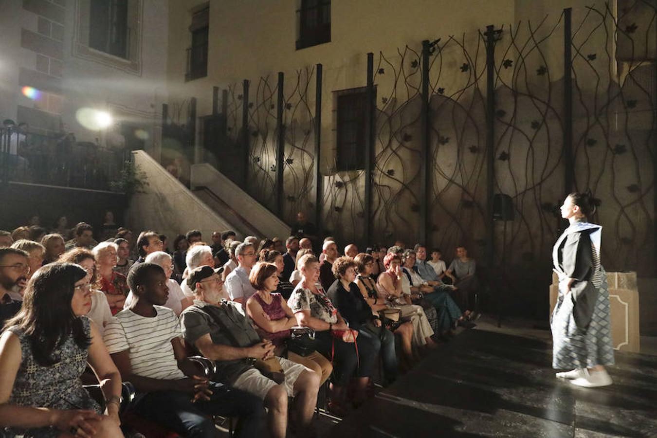 El patio del palacio de Golfines de Abajo se estrenó como lugar abierto a la ciudad