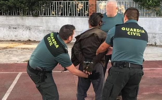 Detención de Israel Vélez, el 'rambo de La Codosera'. 