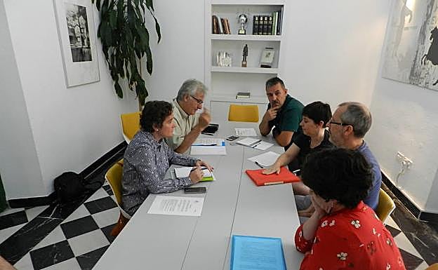 Reunión ayer en el Ayuntamiento:: S.E. 