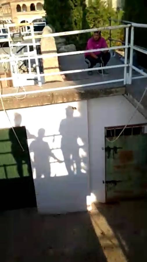 A la derecha, el chiquero en el que se encontraba el toro sobrero. :: hoy