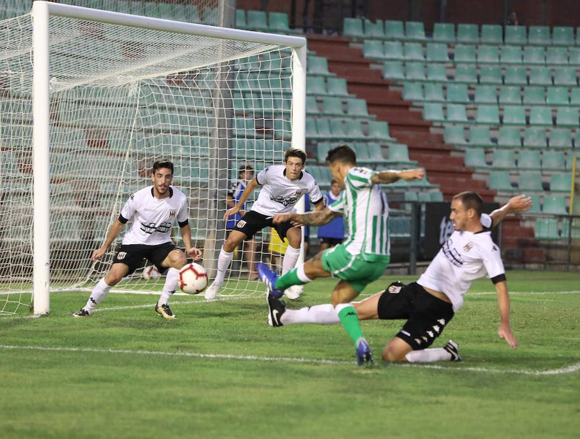 El conjunto de Setién derrota al Mérida en un amistoso en el que lució la calidad de sus figuras ofensivas