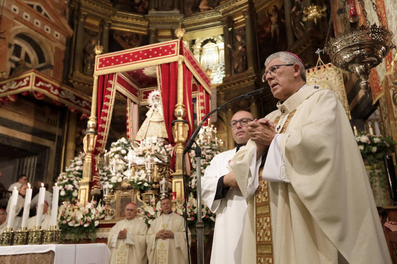 Miles de peregrinos han llegado hoy hasta el Real Monasterio, para participar en la fiesta popular y religiosa con motivo de la patrona