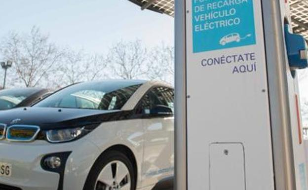 Extremadura reunirá el 13 de octubre a más de 350 vehículos eléctricos 