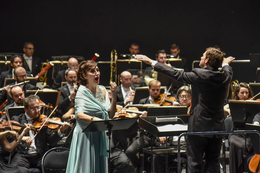 Apertura de la temporada de la OEx:: J.V. ARNELAS