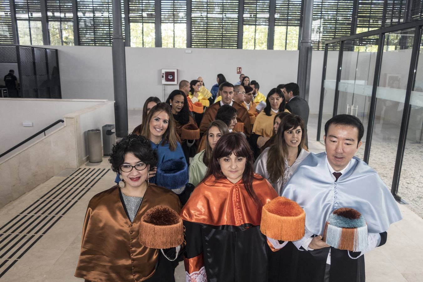 En el acto de Apertura Solemne del Curso Académico 2018-19« de la UEx, han asistido el presidente de la Junta de Extremadura, Guillermo Fernández Vara, y el alcalde, Francisco Javier Fragoso. El actual rector de la Uex, Segundo Píriz, que afronta su etapa final al frente de la Universidad regional, ha afirmado que muchos investigadores que trabajan fuera de España »ansían volver al país y no pueden«.