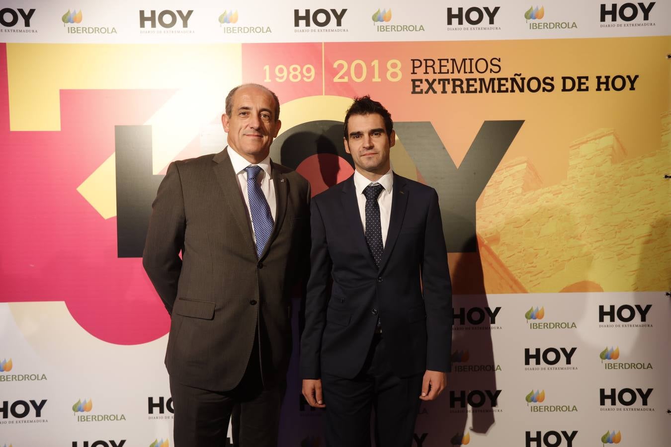 Los invitados pasaron por el photocall antes del comienzo de la gala