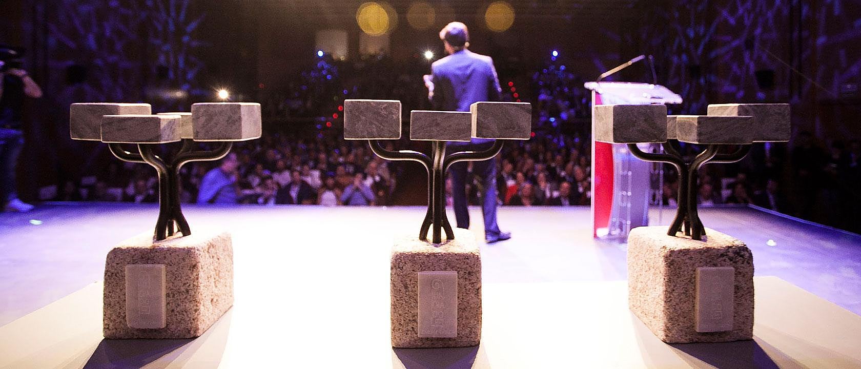 Crónica social: Cuando el HOY venía con el pan