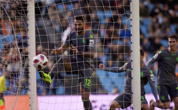 Willian José, en la raya gol tras el empate de Juanmi. 