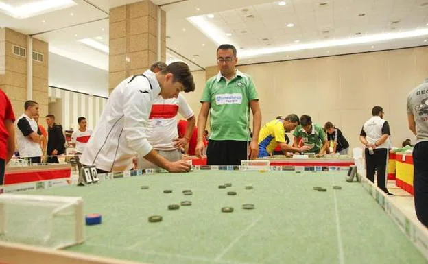 24 equipos disputarán desde el viernes el Campeonato de España de Fútbol Chapas en Cáceres